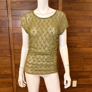 Elegant Olive Lace Short Sleeve Tee